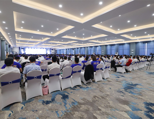 易高·綻放丨2019戰(zhàn)略合作伙伴大會(huì)圓滿舉行！